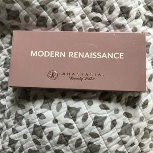 Modern renaissance palette